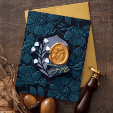 Cargar imagen en el visor de la galería, Fresh Picked Floral Frame 3D Embossing Folder from the Woodland Tales Collection