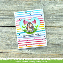 Cargar imagen en el visor de la galería, Heart garden stencil - LawnFawn