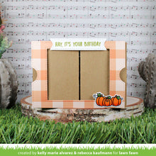 Cargar imagen en el visor de la galería, Ta-da! diorama! hillside inserts - Lawn fawn