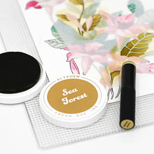 Cargar imagen en el visor de la galería, The Original Sticky Mat - 9" x 12" - Altenew