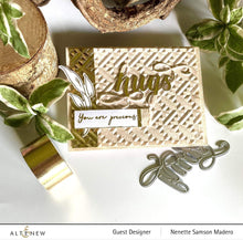 Cargar imagen en el visor de la galería, Connected 3D Embossing Folder geometric - Altenew