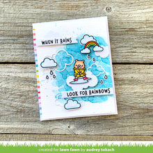 Cargar imagen en el visor de la galería, Here for you bear - Lawn Fawn