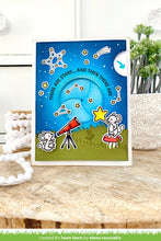 Cargar imagen en el visor de la galería, Dandy day - Lawn Fawn