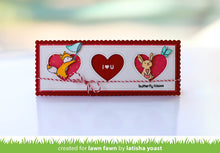 Cargar imagen en el visor de la galería, Scalloped slimline with hearts: landscape - Lawn Fawn