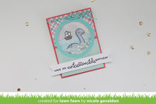 Cargar imagen en el visor de la galería, Stitched circle frames - Lawn Fawn