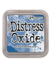 Cargar imagen en el visor de la galería, TINTA DISTRESS OXIDE Faded Jeans - TIM HOLTZ