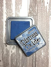 Cargar imagen en el visor de la galería, TINTA DISTRESS OXIDE Faded Jeans - TIM HOLTZ