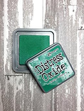 Cargar imagen en el visor de la galería, TINTA DISTRESS OXIDE Lucky Clover - TIM HOLTZ