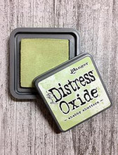 Cargar imagen en el visor de la galería, TINTA DISTRESS OXIDE Shabby Shutters - TIM HOLTZ