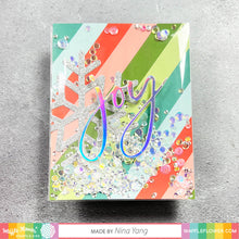 Cargar imagen en el visor de la galería, Shaker Cover - For A2 Cards - Waffle Flower