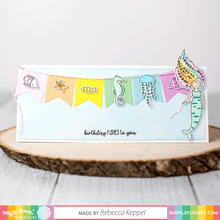 Cargar imagen en el visor de la galería, Nesting Slim Layers Die - Waffle Flower