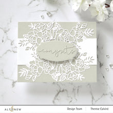 Cargar imagen en el visor de la galería, Floral In 'N' Out Border Die- Altenew