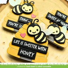 Cargar imagen en el visor de la galería, build-a-bee  - lawn fawn

