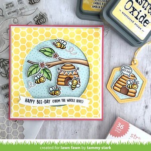 Honeycomb shaker gift tag -   Lawn Fawn