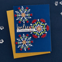 Cargar imagen en el visor de la galería, Delicate Snowflakes -Spellbinders

