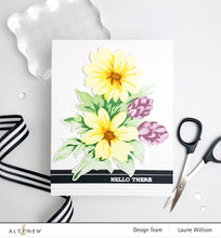 Cargar imagen en el visor de la galería, Flower Bunch Simple Layering Stencil Set (4 in 1) - Altenew
