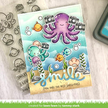Cargar imagen en el visor de la galería, Ocean wave stencils - Lawn Fawn
