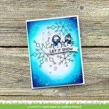 Cargar imagen en el visor de la galería, Snowflake duo hot foil plates- Lawn Fawn

