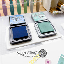 Cargar imagen en el visor de la galería, Square Inkpad Holder - Waffle Flower
