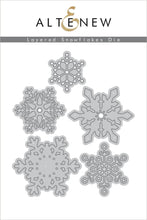 Cargar imagen en el visor de la galería, Layered Snowflakes Die Set  - Altenew

