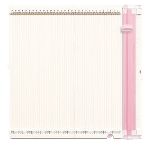 Cizalla y plegadora  Trim & Score  rosa en centímetros -  WE R