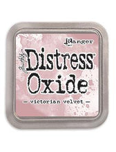 Cargar imagen en el visor de la galería, Distress Oxide Victorian Velvet - TIM HOLTZ
